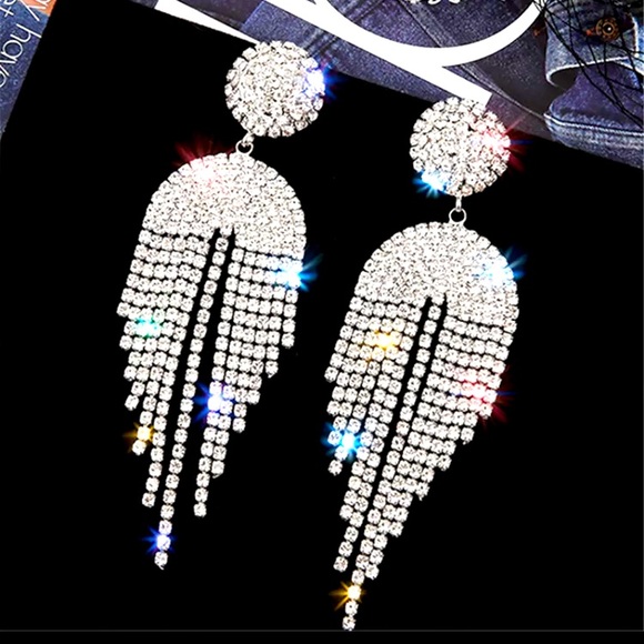 Jewelry - 🌟 Luxury Rhinestone Big Long Earrings